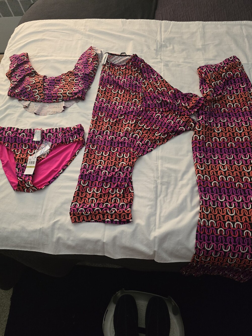 4 Piece Trina Turk Pink & Orange Patterend 2 Piece Swimsuit With Tunic & Pants